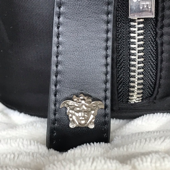 Versace Parfum Backpack And Crossbody Bucket Bag Wristlet, Both NWOT - Picture 5 of 16